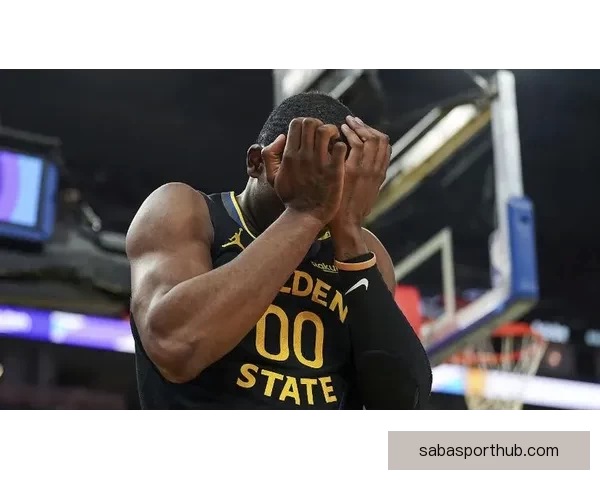 库明加火力爆发三分追平纪录助老鹰八战全胜不败神话持续升温再中